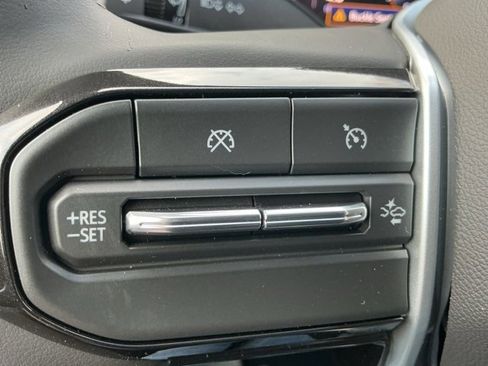 New 2026 Chevrolet Colorado ZR2 w/ Technology Package image 17