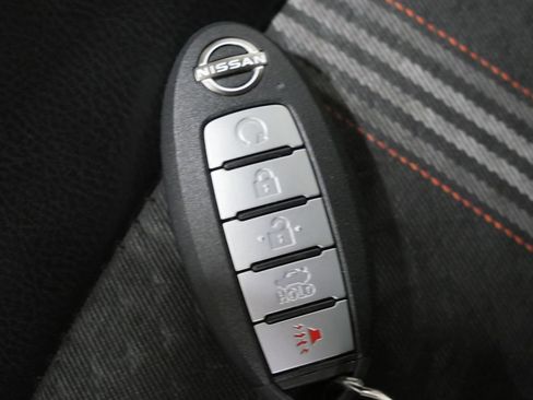Used 2024 Nissan Altima 2.5 SR FWD image 24