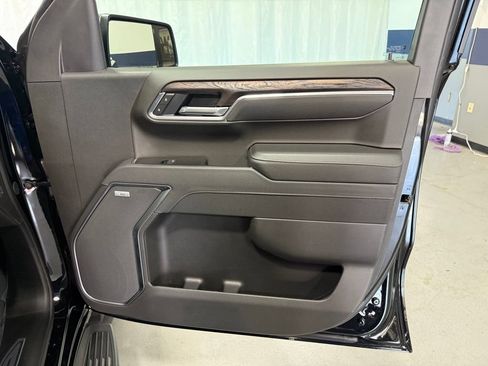 New 2026 GMC Sierra 1500 SLT w/ SLT Premium Package AWD/4WD image 13