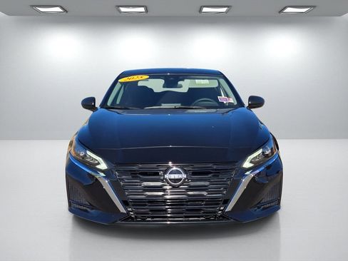 Used 2025 Nissan Altima 2.5 S image 7