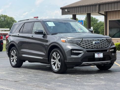 Used 2020 Ford Explorer Platinum w/ Premium Technology Package AWD/4WD image 97