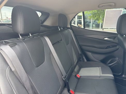 Used 2022 Buick Encore GX Select w/ Experience Buick Package FWD image 25