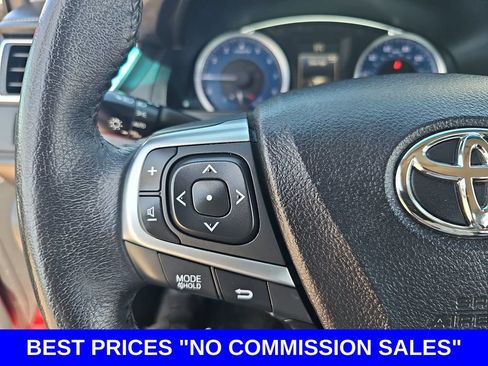 Used 2017 Toyota Camry XLE FWD image 16