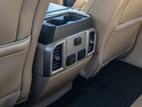 Used 2020 Ford F250 Lariat w/ Lariat Value Package image 28