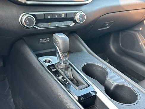 Used 2020 Nissan Altima 2.5 S FWD image 31