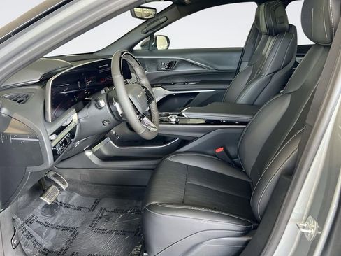 New 2026 Cadillac Lyriq V AWD/4WD image 25