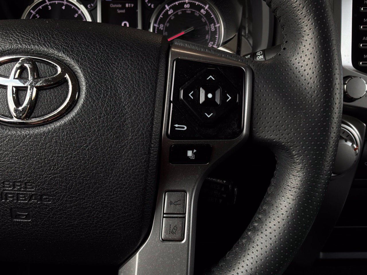 Used 2024 Toyota 4Runner TRD Sport AWD/4WD image 39