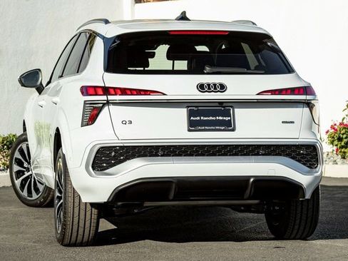 New 2026 Audi Q3 quattro 2.0T image 8
