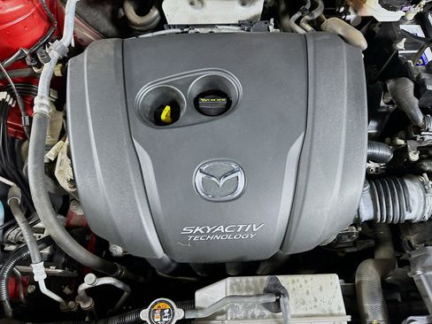 Used 2018 MAZDA CX-5 Touring w/ Preferred Equipment Package image 33