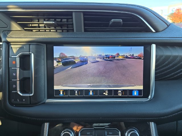 Used 2021 GMC Yukon XL Denali AWD/4WD image 26