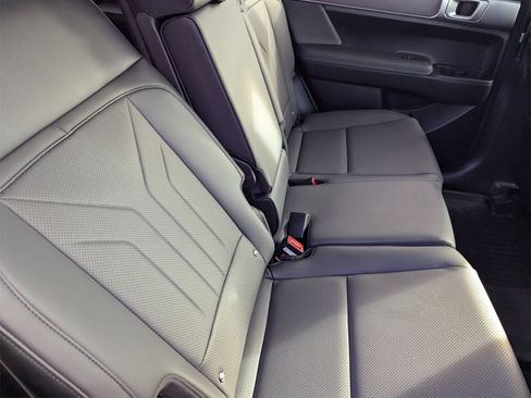 Used 2024 Hyundai Santa Fe XRT image 13