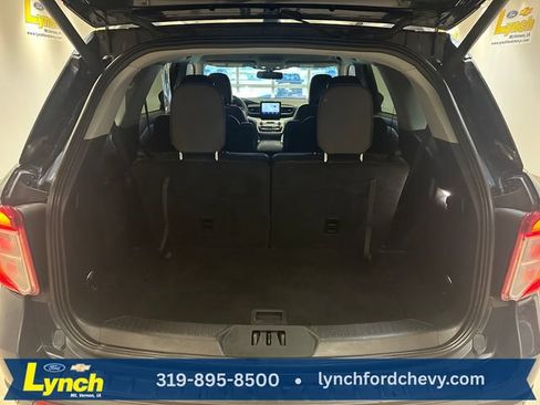 Used 2024 Ford Explorer XLT w/ Equipment Group 202A AWD/4WD image 22