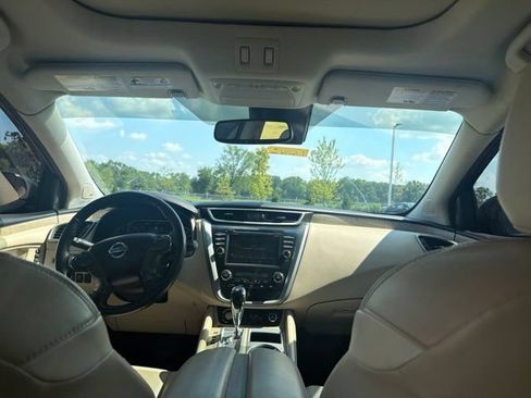 Used 2019 Nissan Murano SL w/ SL Technology Package FWD image 19