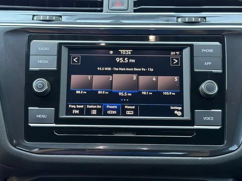 Used 2022 Volkswagen Tiguan S FWD image 28