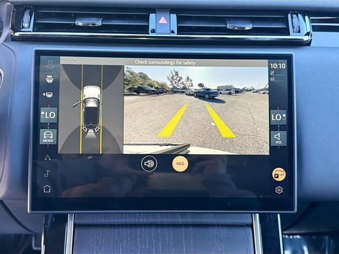 Used 2025 Land Rover Range Rover Velar Dynamic SE image 33