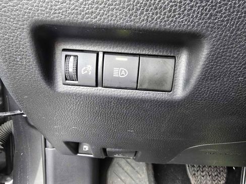 Certified 2025 Toyota RAV4 XLE image 27