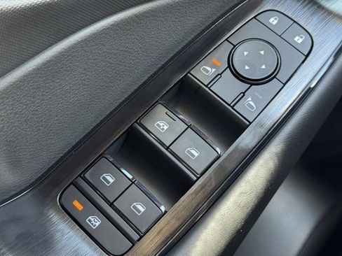 New 2026 Nissan Rogue S image 12