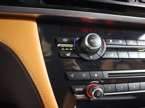 Used 2017 BMW X5 M image 52