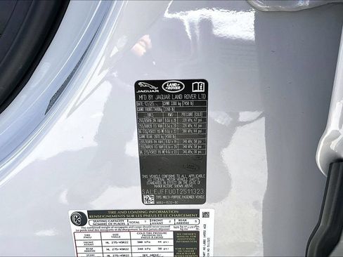 Used 2026 Land Rover Defender 130 S AWD/4WD image 17