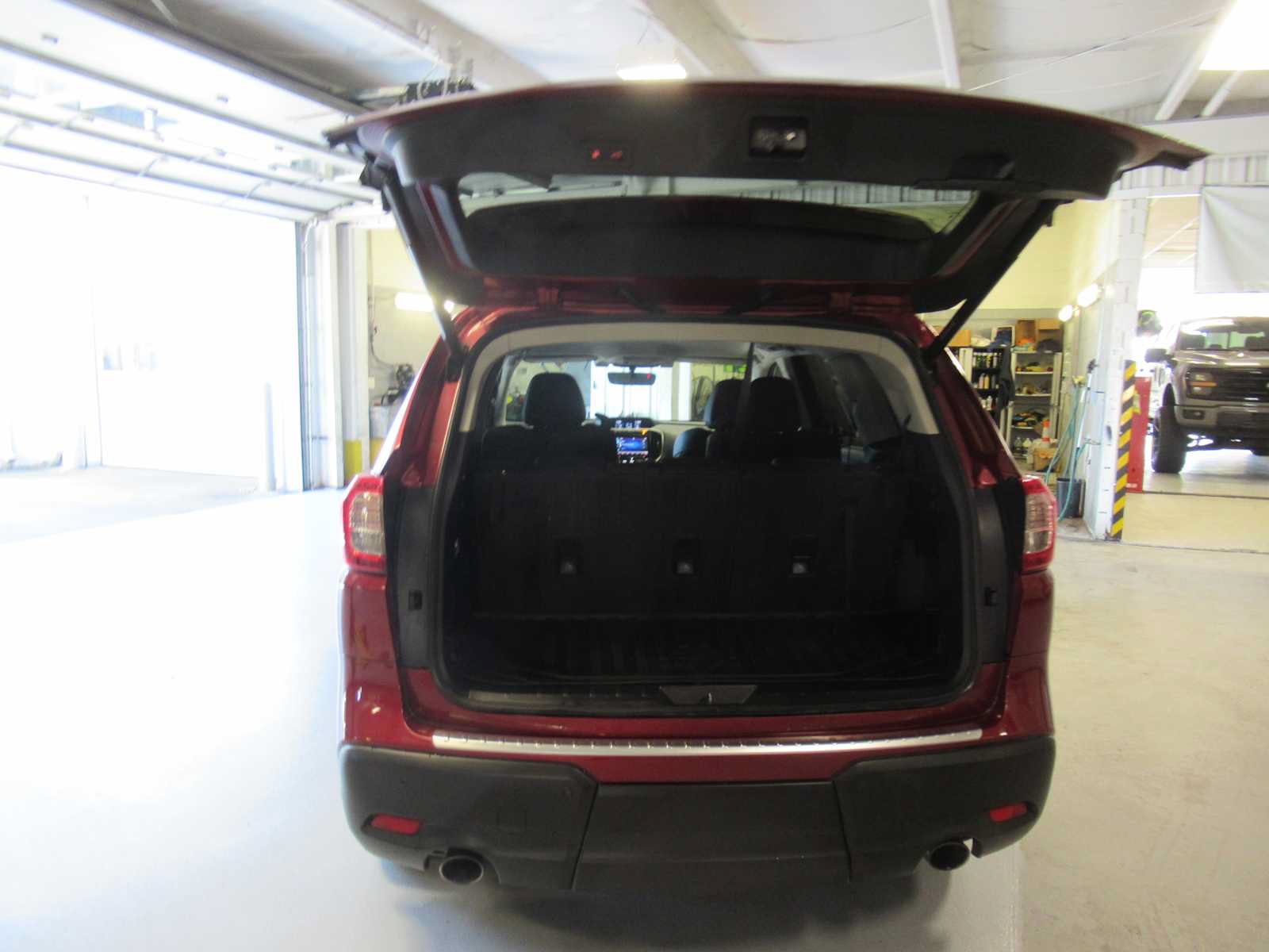 Used 2021 Subaru Ascent Limited AWD/4WD image 19