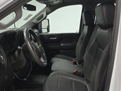 Used 2022 Chevrolet Silverado 2500 W/T w/ WT Fleet Convenience Package image 5