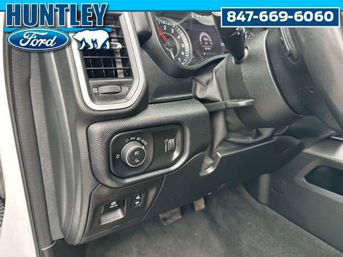 Used 2022 RAM 1500 Big Horn image 7