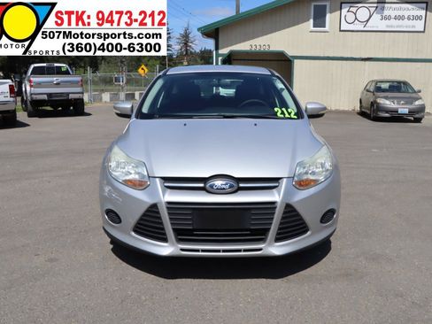 Used 2013 Ford Focus SE FWD image 11