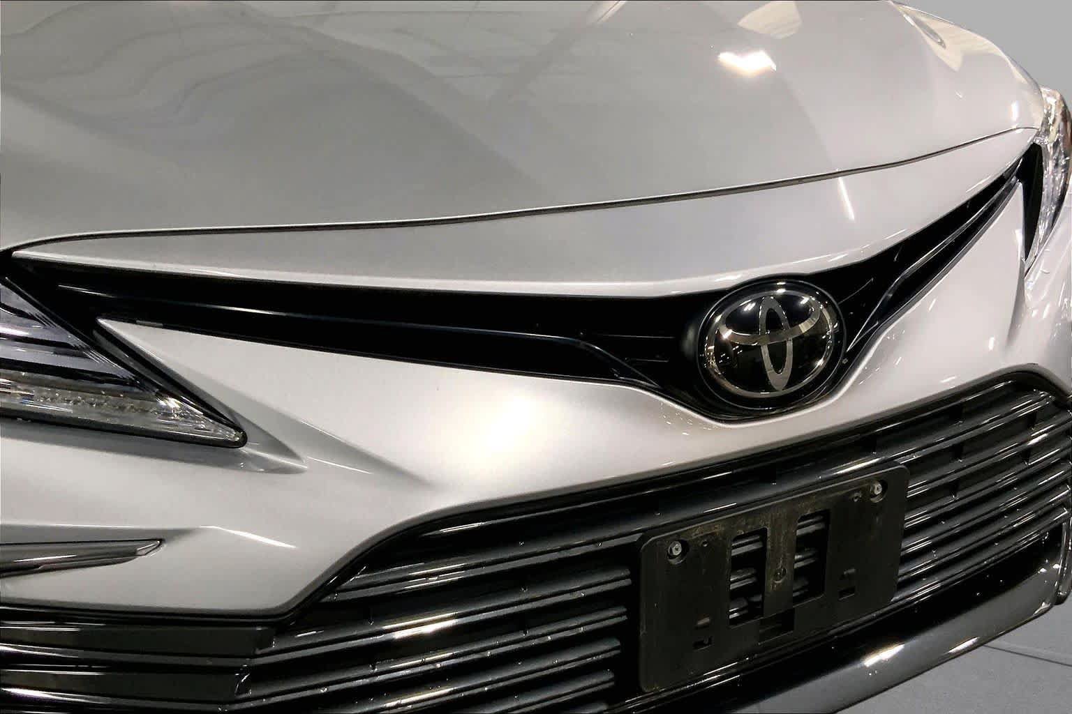 Certified 2024 Toyota Camry XLE w/ Cold Weather Package AWD/4WD image 29