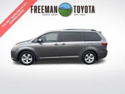 Used 2017 Toyota Sienna LE