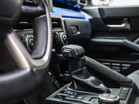 Used 2024 Toyota Tacoma TRD Sport image 24