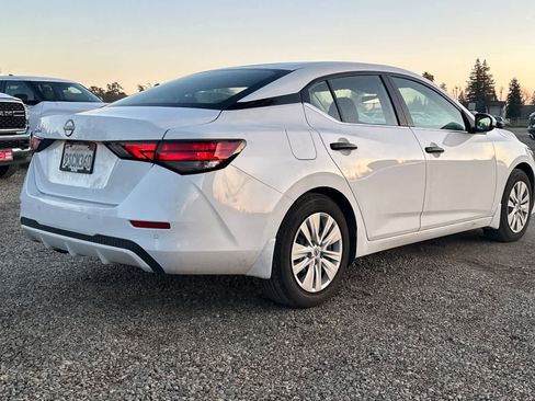 Certified 2025 Nissan Sentra S image 3