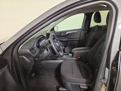 Used 2025 Ford Escape Active FWD image 13