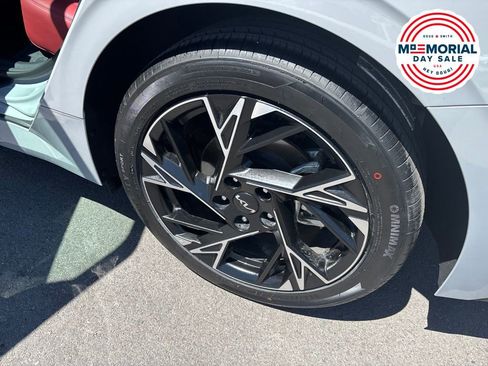 Certified 2025 Kia K5 GT-Line w/ GT-Line Premium Package FWD image 16