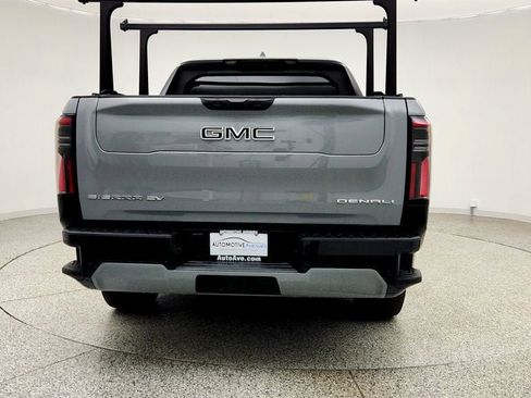 Used 2025 GMC Sierra EV Denali image 6
