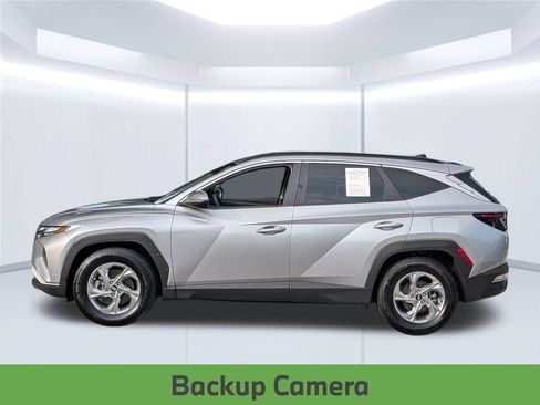 Used 2023 Hyundai Tucson SEL FWD image 2