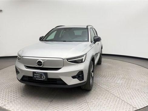 Certified 2023 Volvo XC40 Recharge Ultimate image 7