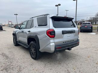 Used 2025 Toyota 4Runner SR5 video 3