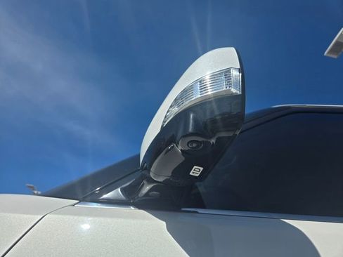 Used 2023 INFINITI QX80 Luxe w/ Cargo Package image 11