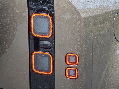 New 2026 Land Rover Defender 110 S image 37