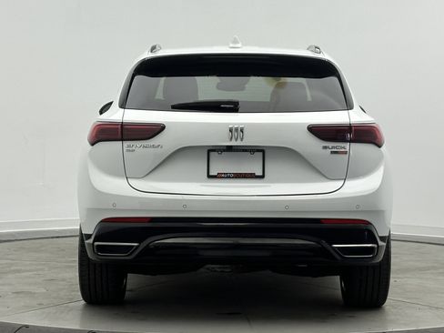 Used 2024 Buick Envision Sport Touring image 6