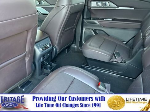 New 2025 Ford Explorer Platinum image 12