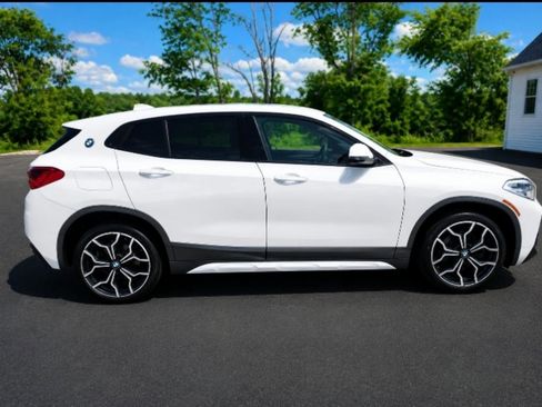 Used 2018 BMW X2 xDrive28i w/ M SportX Package AWD/4WD image 5