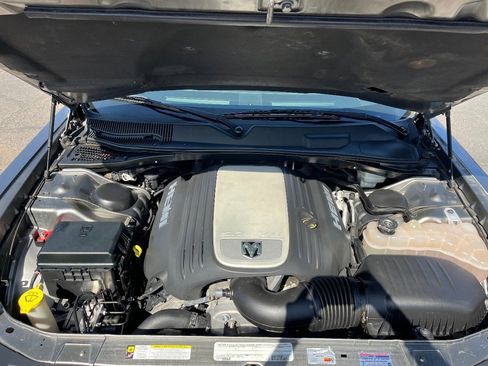 Used 2012 Dodge Challenger R/T RWD image 33