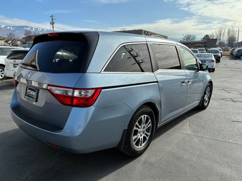Used 2011 Honda Odyssey EX image 3
