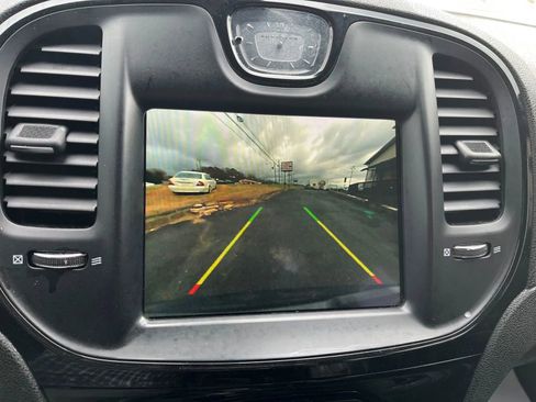 Used 2021 Chrysler 300 S RWD image 10