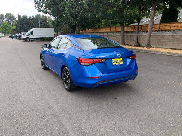 Used 2024 Nissan Sentra SV FWD image 3