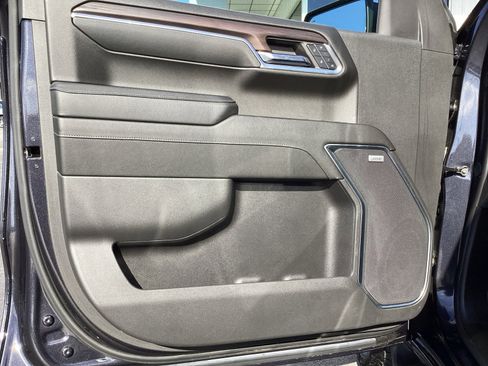 Used 2024 GMC Sierra 1500 SLT image 35