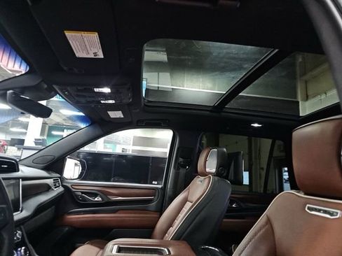 Used 2023 GMC Yukon Denali Ultimate image 16