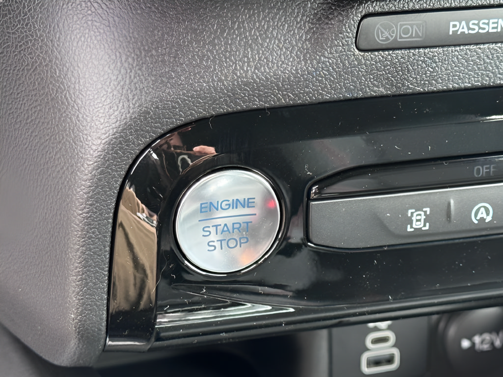 Used 2026 Ford Escape ST-Line w/ Tech Pack #1 FWD image 19