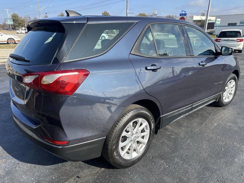 Used 2018 Chevrolet Equinox LS image 7